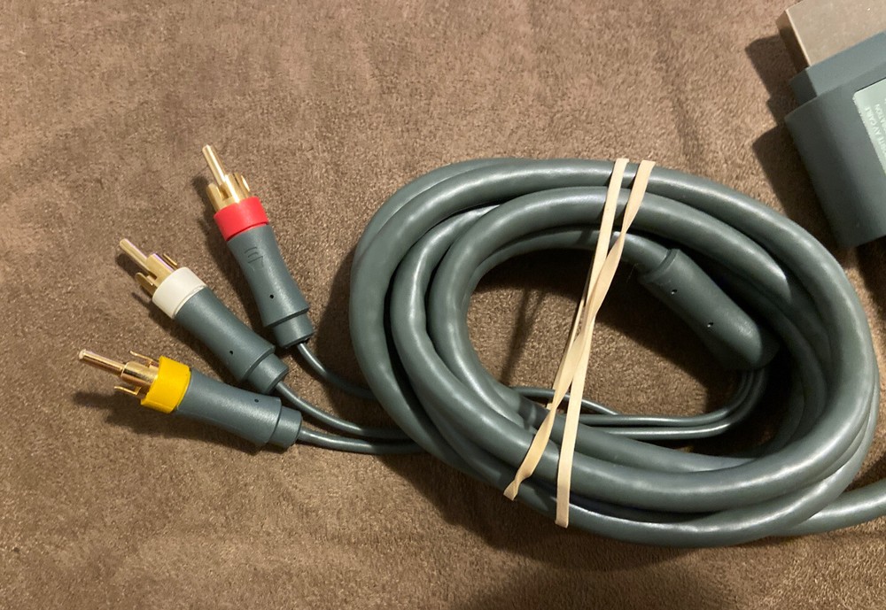 Official Microsoft Xbox 360 Audio Video AV Cable! ~ Works Great! ~ Authentic!