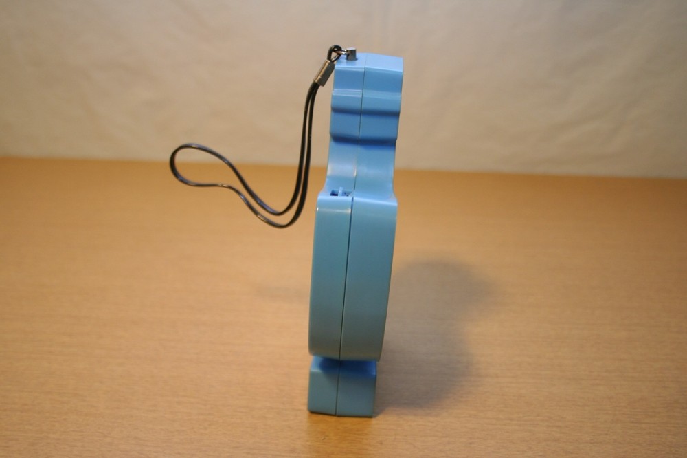 Vintage Huckleberry Hound Solid State Transistor Radio in Box