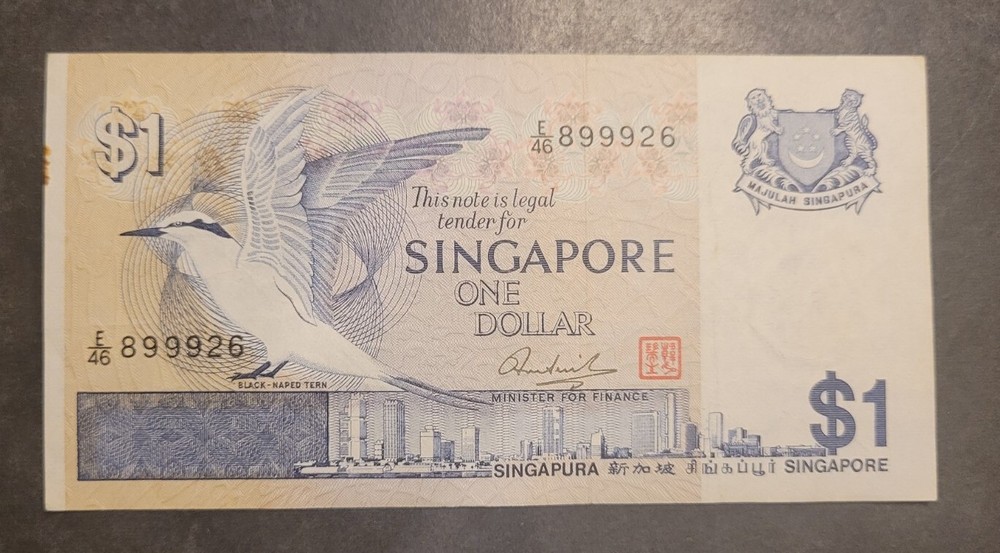 Singapore $1 1976