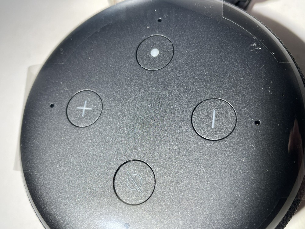 Amazon Echo Dot (3rd Generation) Smart Speaker - Charcoal NOB