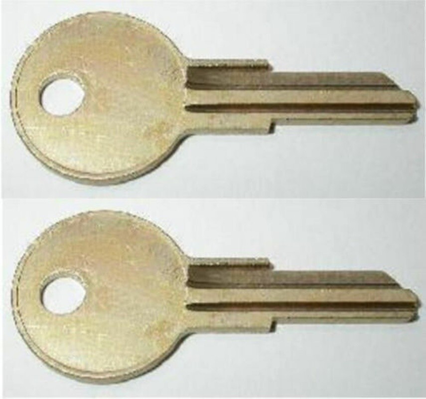 (2) Husky ToolBox Replacement Keys Cut To Code 900 series Read Auction for Codes