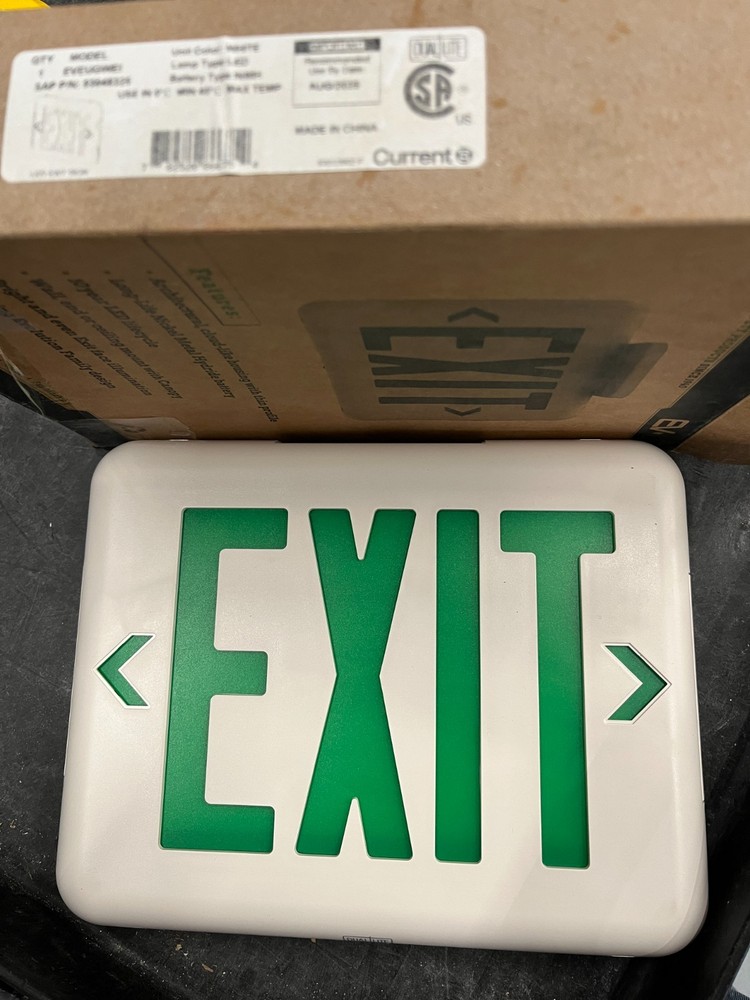 DUAL LITE WHITE W/GREEN FACE EXIT LIGHT