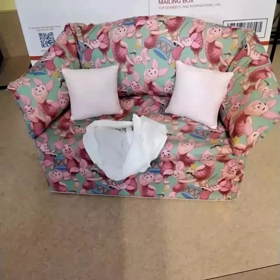 PIGLET HANDMADE TISSUE BOX COVER