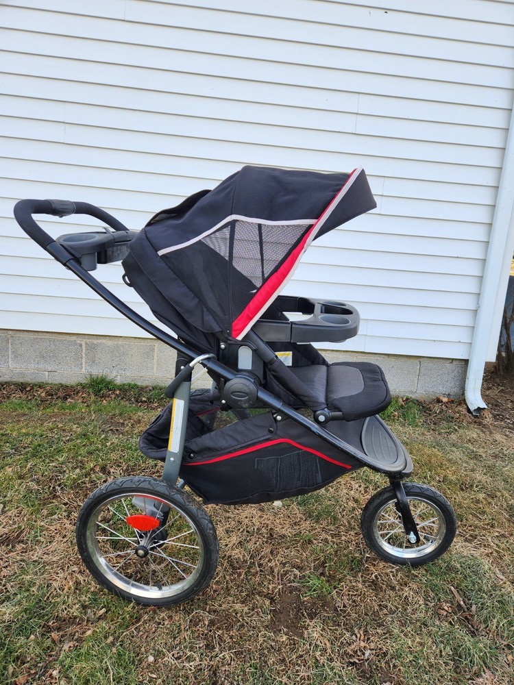 Graco Modes Jogger Stroller (local pick up only)