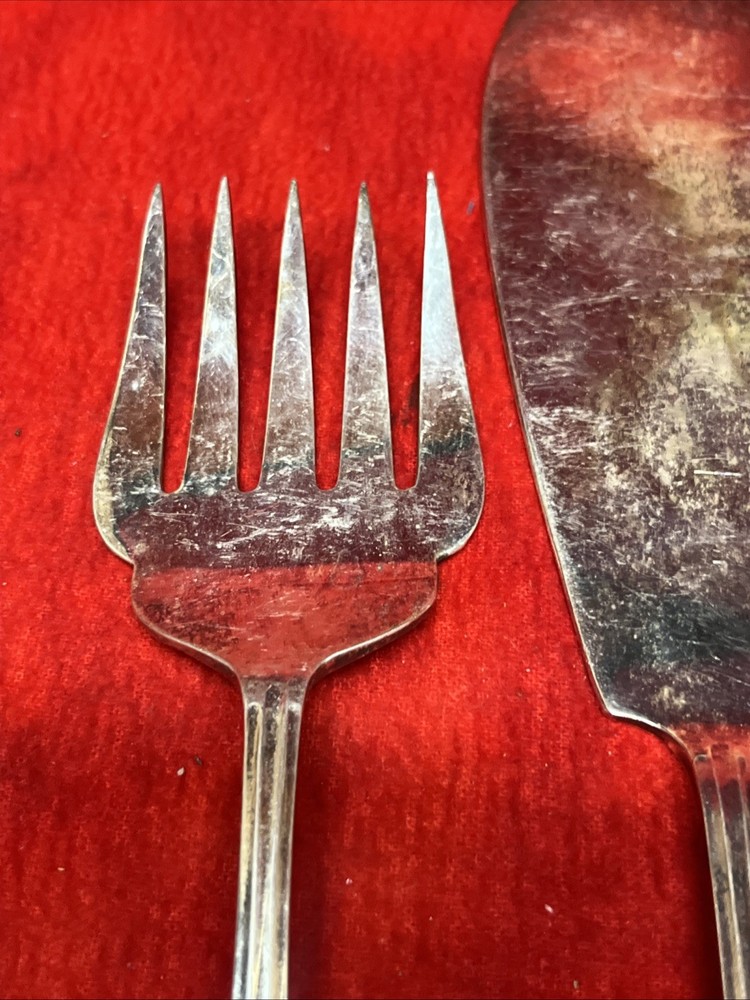 VINTAGE ANDORA SILVER PLATE SERVING FORK AND SPATULA SET(k25)