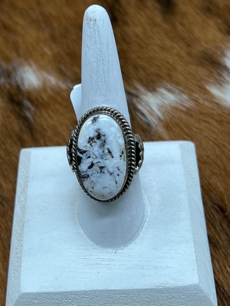 WHITE BUFFALO ~ STONE ~ RING (8)
