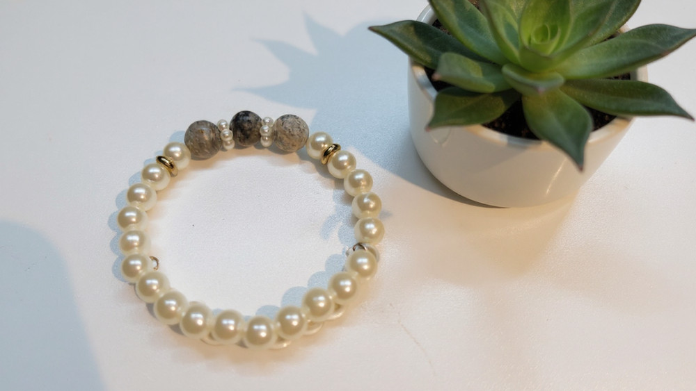 Grey Moon Bracelet