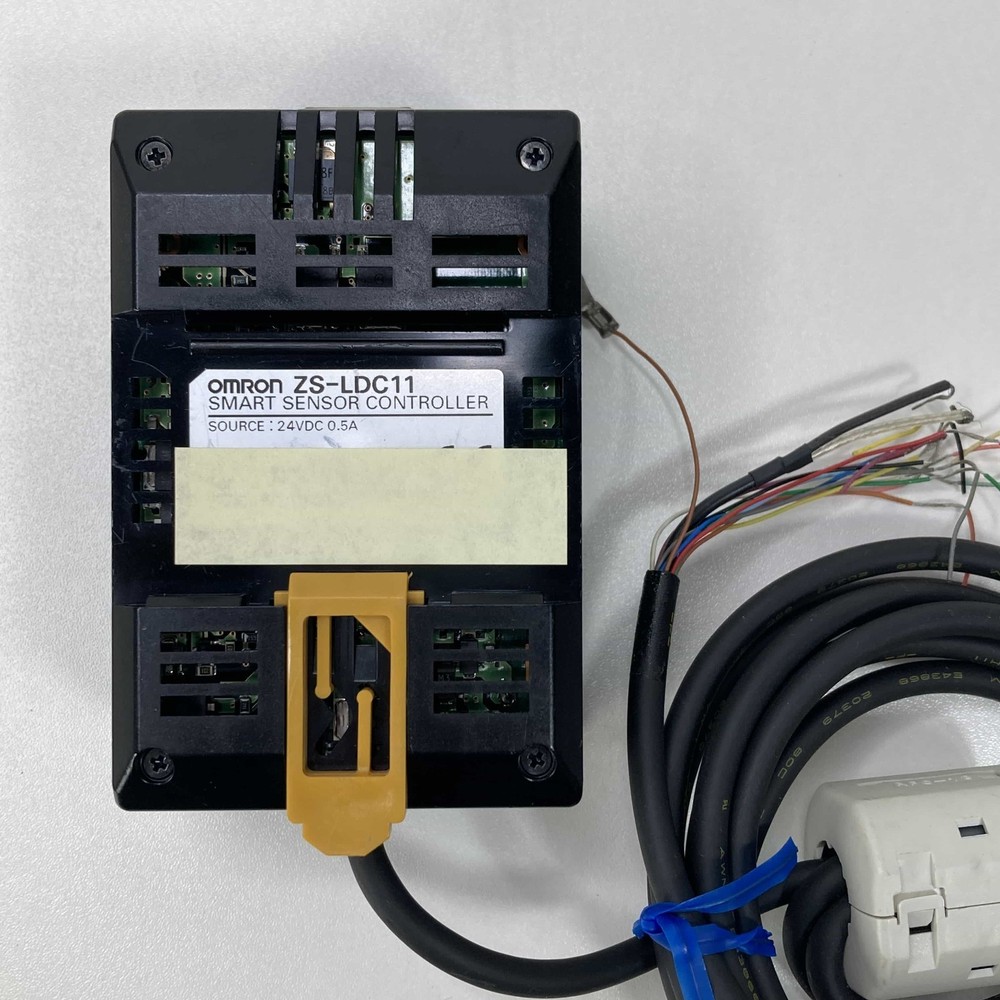 Omron ZS-LDC11 used
