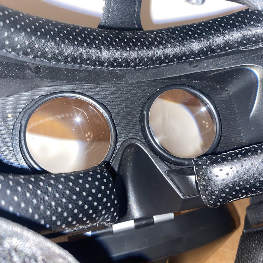 Blitzwolf VR Headset For iPhone/Android Cellphones Black
