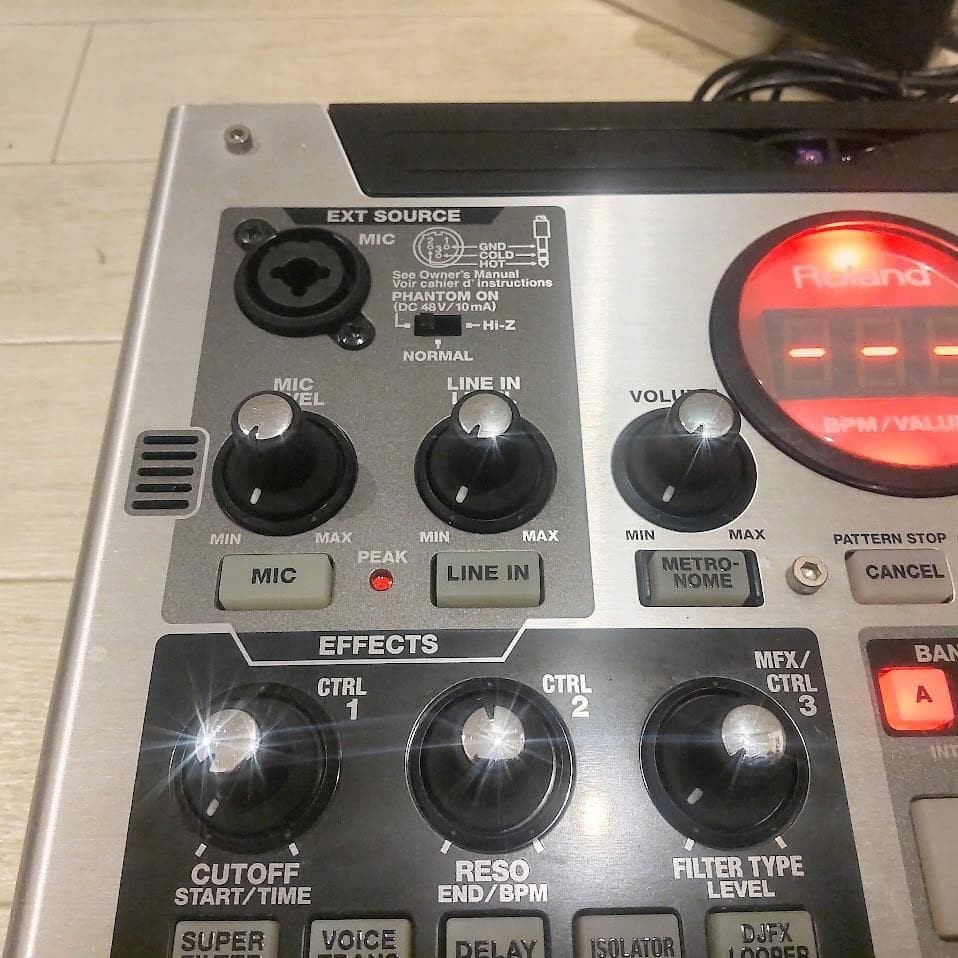 Roland SP-555 Sampling Groovebox Sampler Tested SET