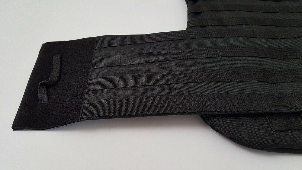 Tactical Torso Plate Carrier Modular System Vest Black Size M MOLLE Empty Shark