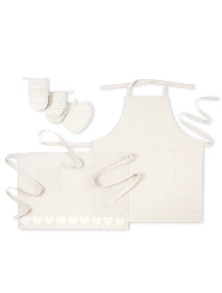 Cooking for Two Valentine’s Day Kitchen Bundle Set Beige - New