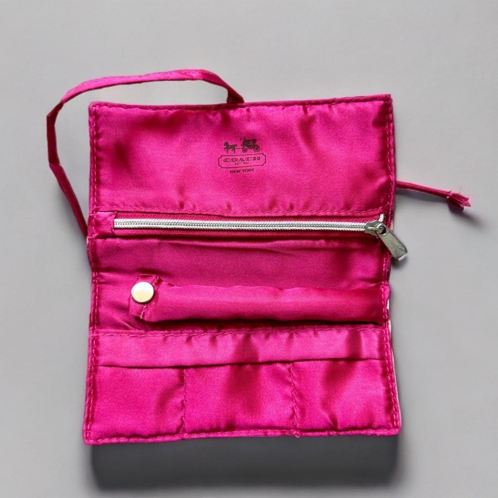 Coach Signature Wrap Jewelry Case