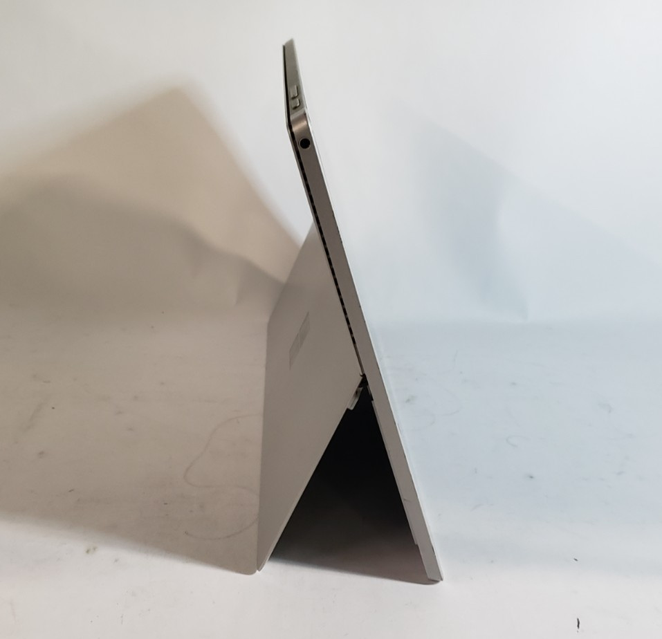 Microsoft Surface Pro 4 Intel Core m3-6Y30 4GB RAM 128GB SSD Win 10 Pro
