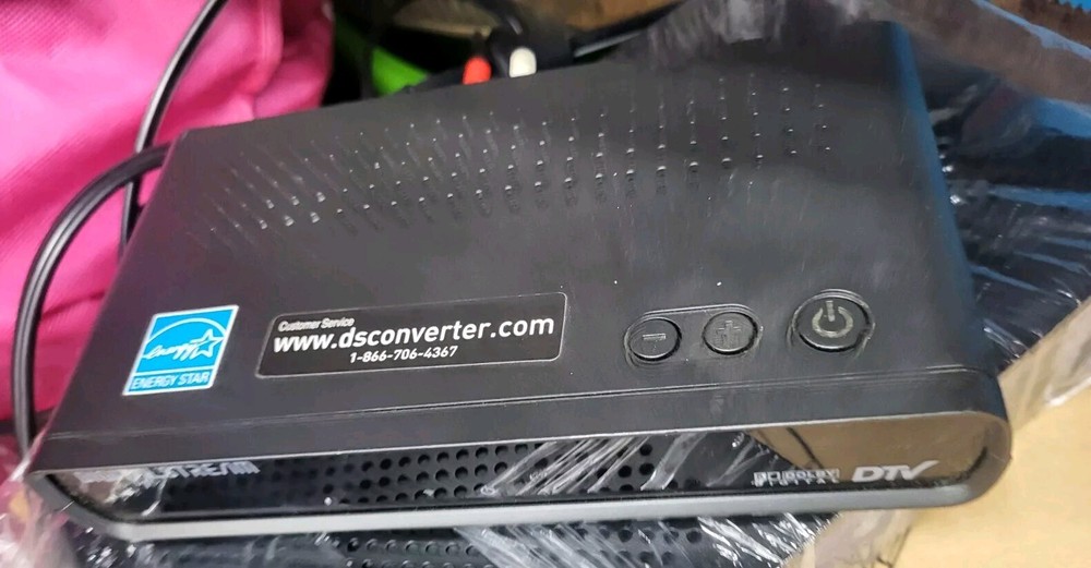 DigitalStream DTV Converter W/ Wires