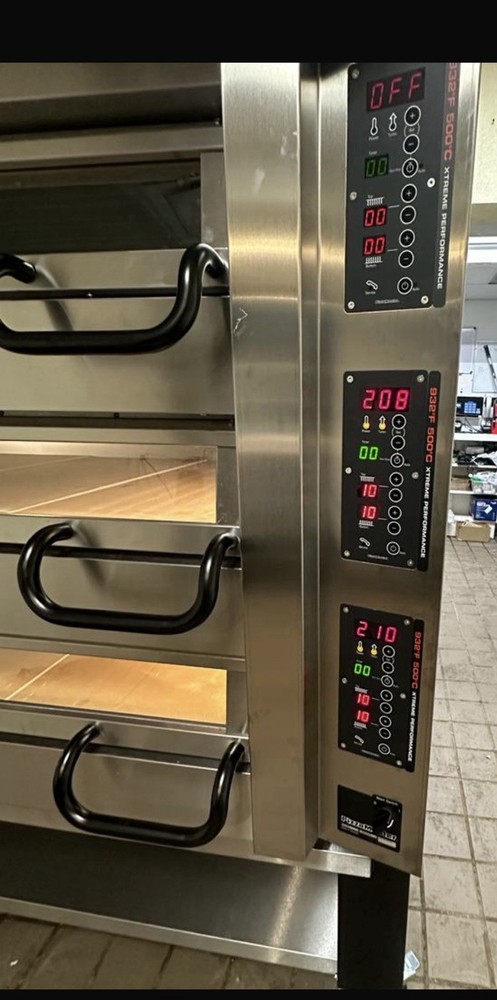 Pizza master oven Triple 943ED used 2022