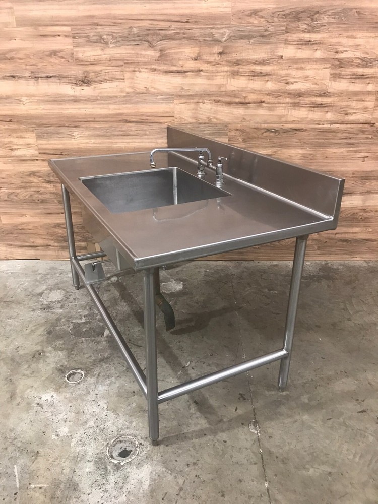 60" Single Compartment Sink Table, Quick Drain Release, Open Base drip edge top