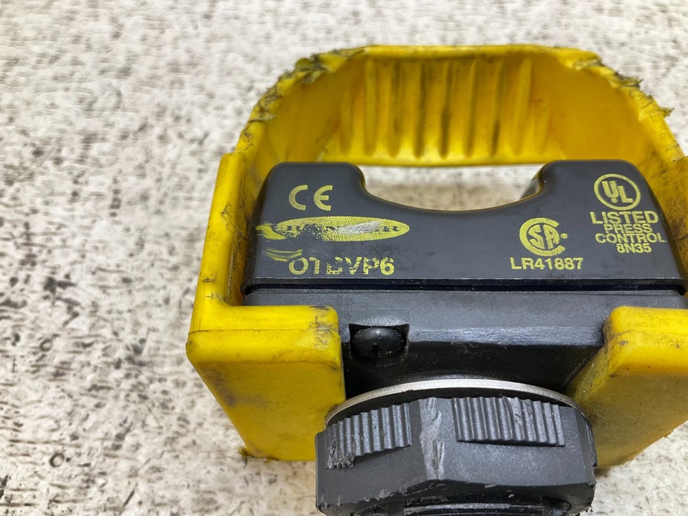 Banner OTBVP6 Optical Palm Touch Button (TSC)