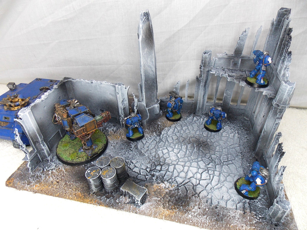 WARGAMING TERRAIN PAINTED BUILDING