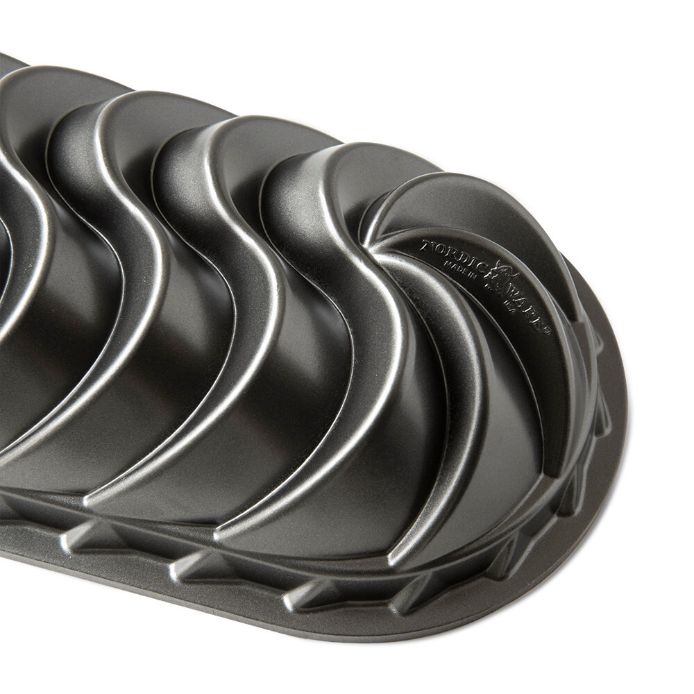 Nordic Ware Heritage Loaf Pan