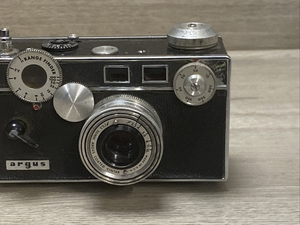 📸 Vintage Argus C2 “Pre-Brick” 35mm Rangefinder – Early Model