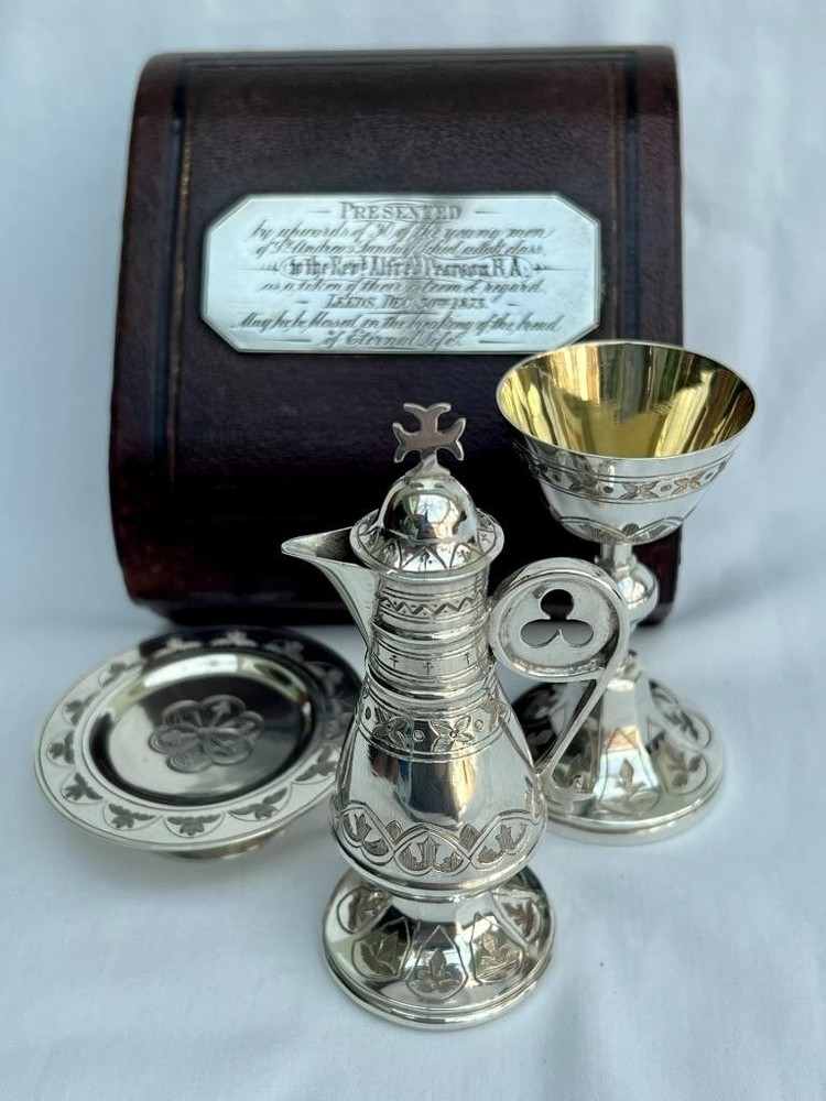 Fine Victorian Solid Sterling Silver Travelling 3 Piece Holy Communion Set