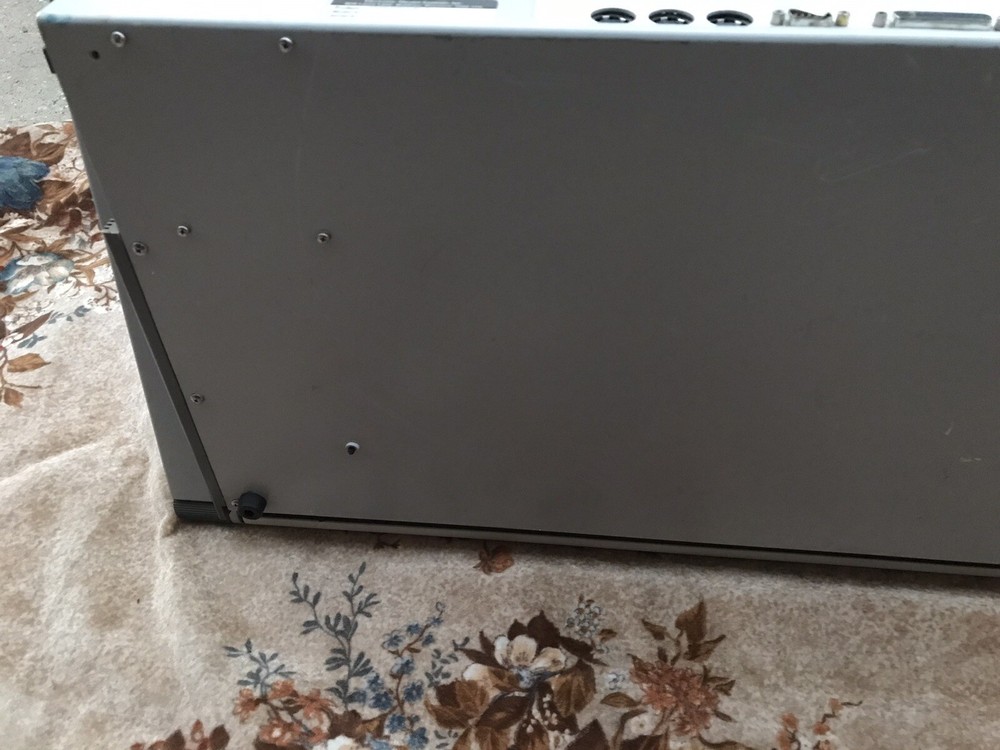 ETC Pro Expression 3 lightning Console, Model#4131A1004 / Read Description