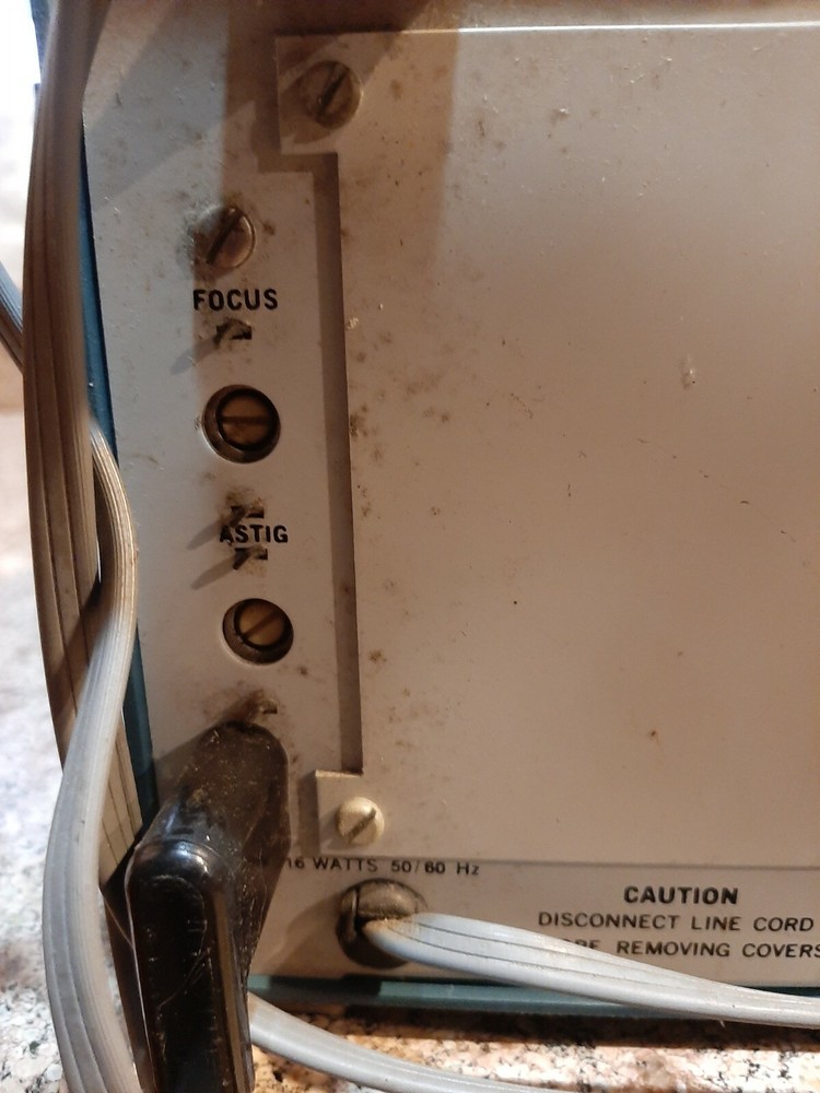 CONAR INSTRUMENTS 261 ANALYZER NRI AUTOMOTIVE DIVISION UNIT POWERS ON