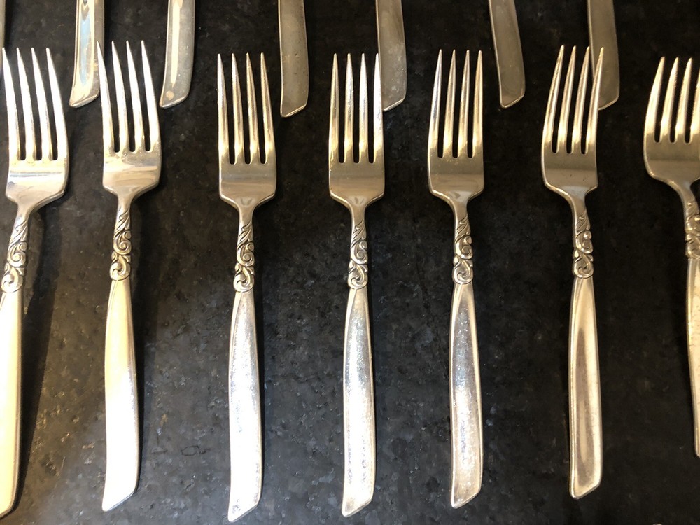Vintage Oneida Community South Seas Silverplate Flatware Set 50 Pc