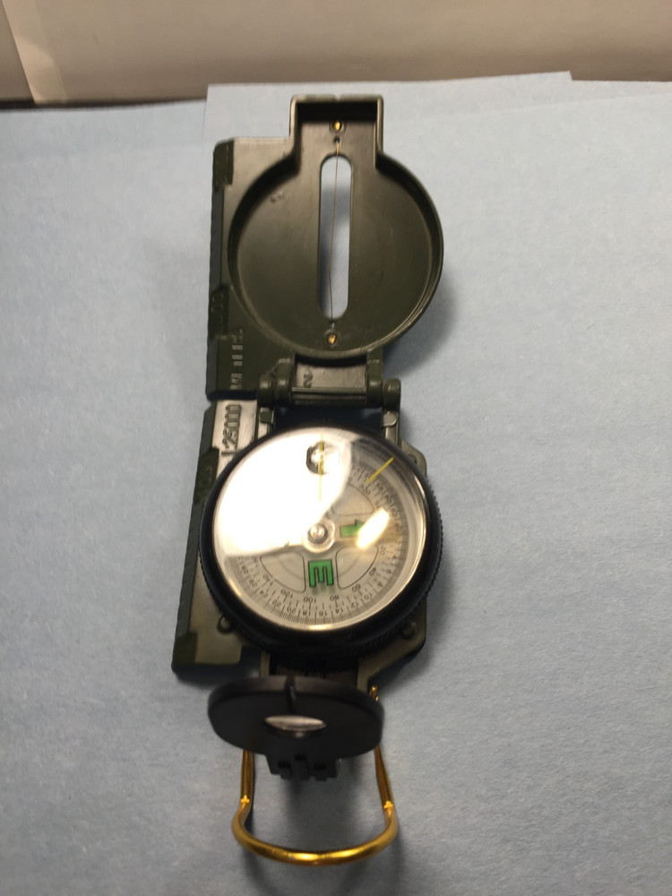 Military style plastic Compass (green)