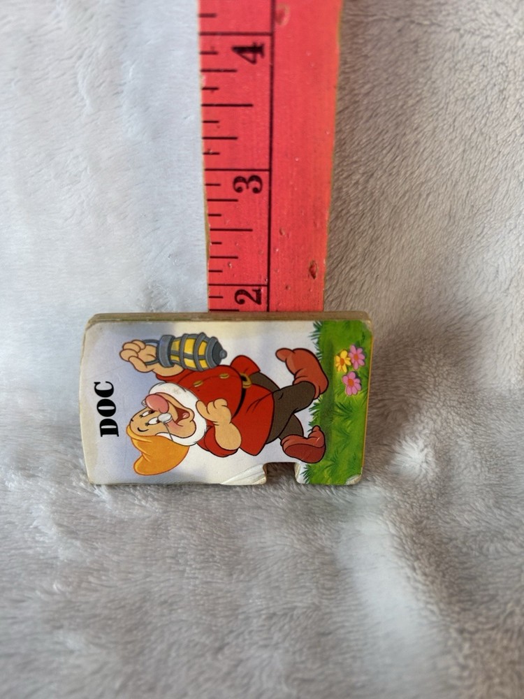 Disney Snow White 7 Dwarfs DOC Interlocking Puzzle Story Mini Book Dopey Grumpy
