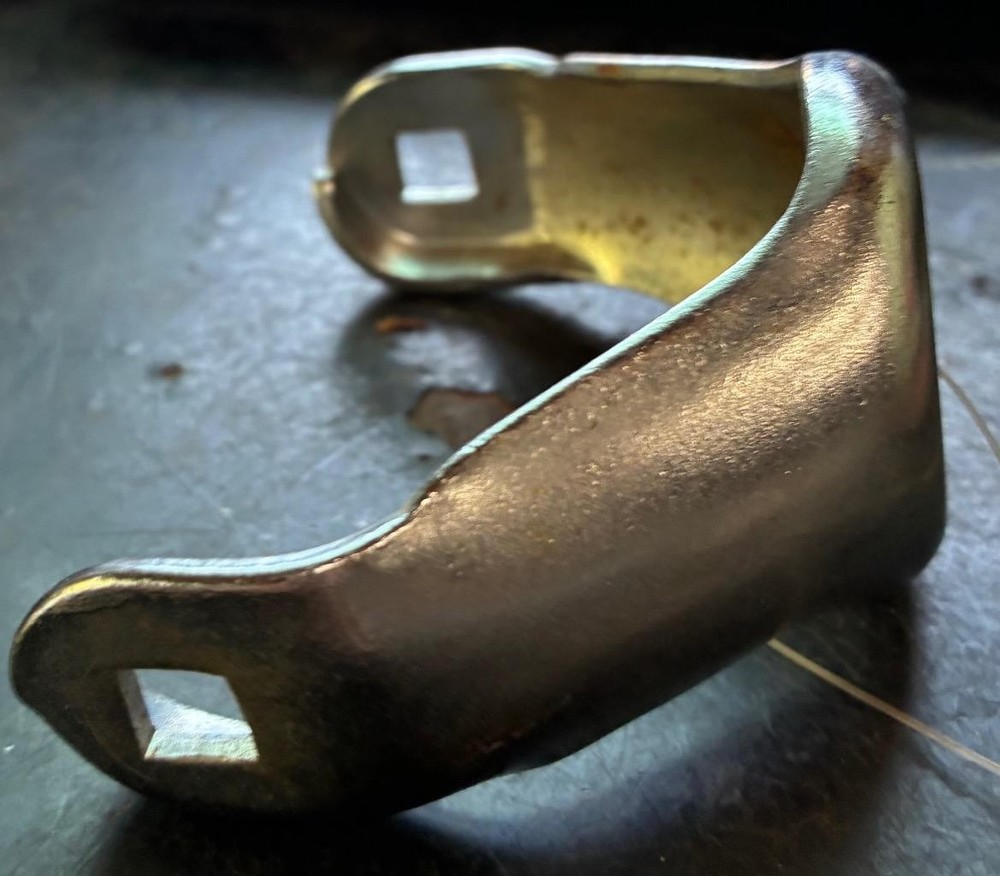 Lowrider Style Brand Yoke