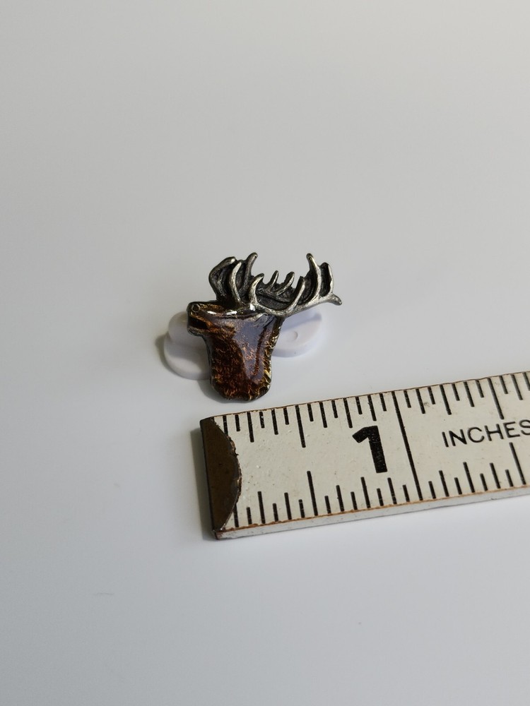 Deer Or Elk Lapel Pin Small Size