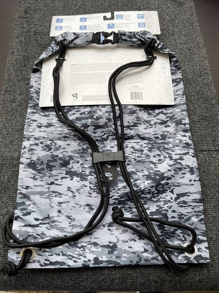 Geckobrands Waterproof Drawstring Backpack Grey Camouflaged