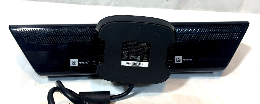 Microsoft ~ Xbox 360 Kinect ~ Wired Motion Sensor ~ Black