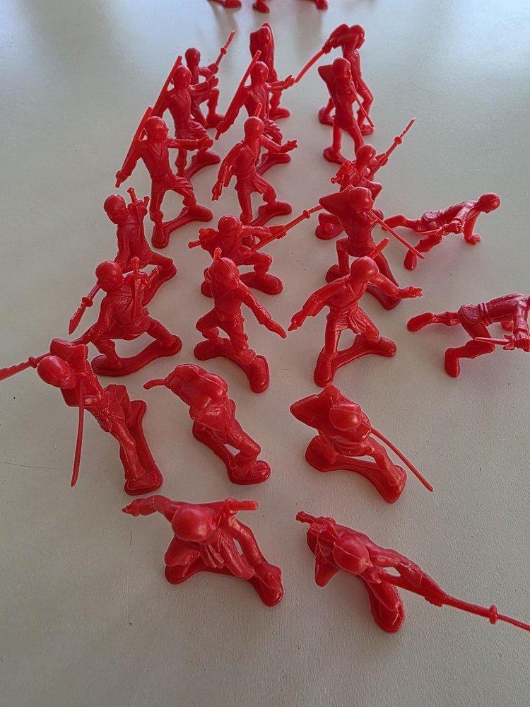 Vintage Red Plastic Ninjas 21 pcs