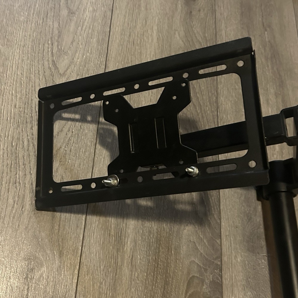 Adjustable Swing Arm Computer Monitor Mount
