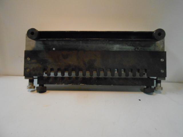 ROUTER DOVETAL TEMPLATE MODEL 315.25710