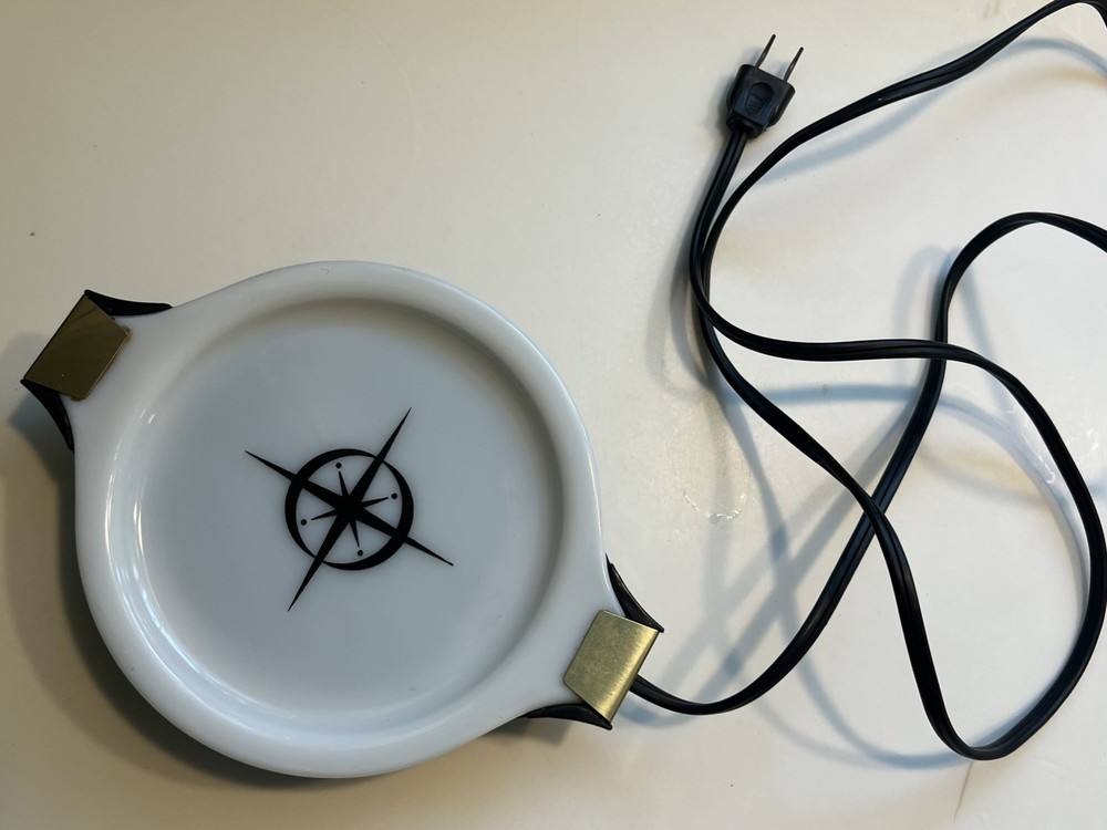 Vintage PYREX Electric Server Hot Plate Pad Compass Pattern Tested Model CECC