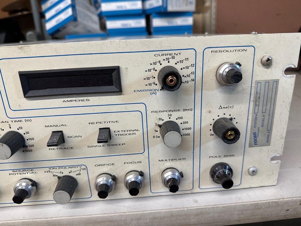 V. G. Quadrupoles Model 601 Mass Spectrometer Controller