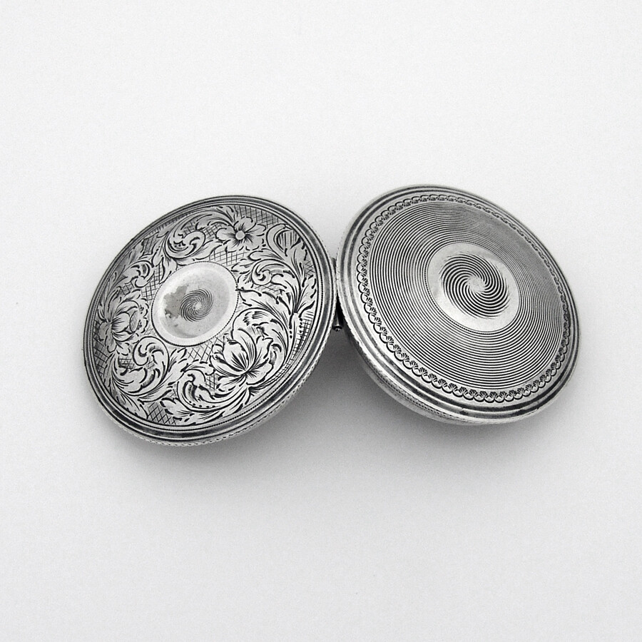 Round Floral Peppermint Box Dutch 833 Silver 1850