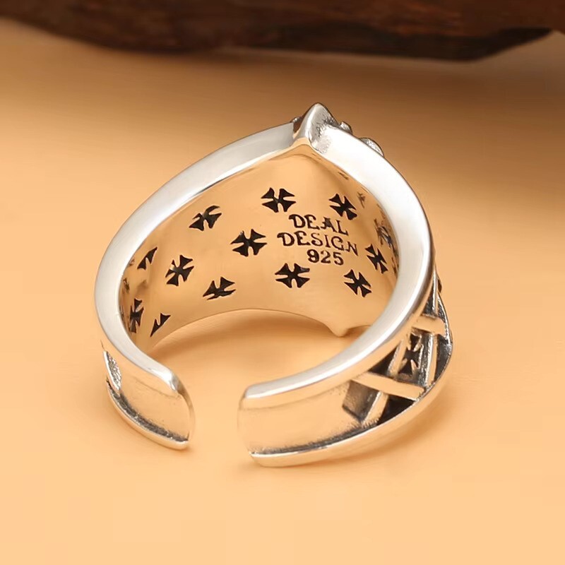 Vintage Wind Anchor Mechanical Adjustable Ring