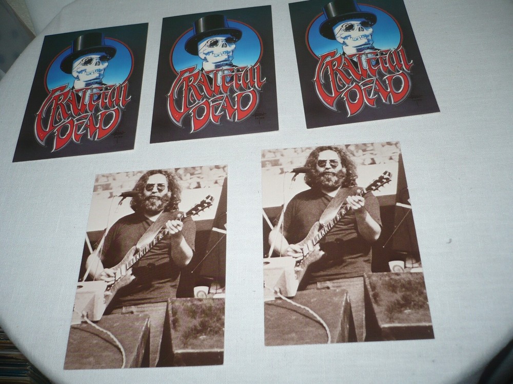 GRATEFUL DEAD JERRY GARCIA POST CARDS **FIVE TOTAL**