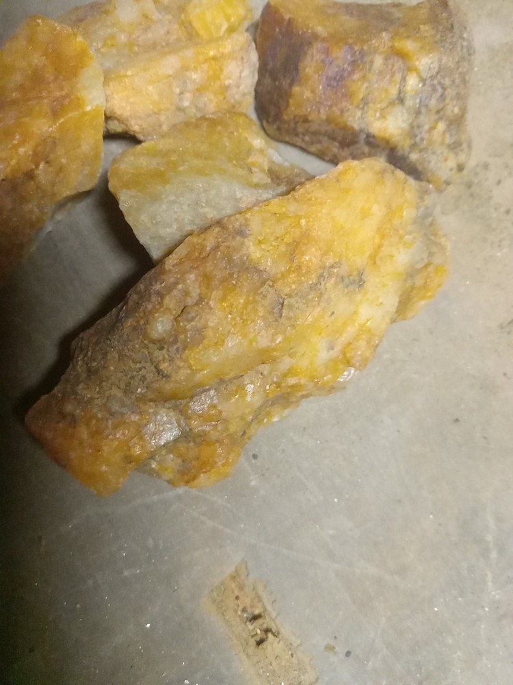 gold ore specimen
