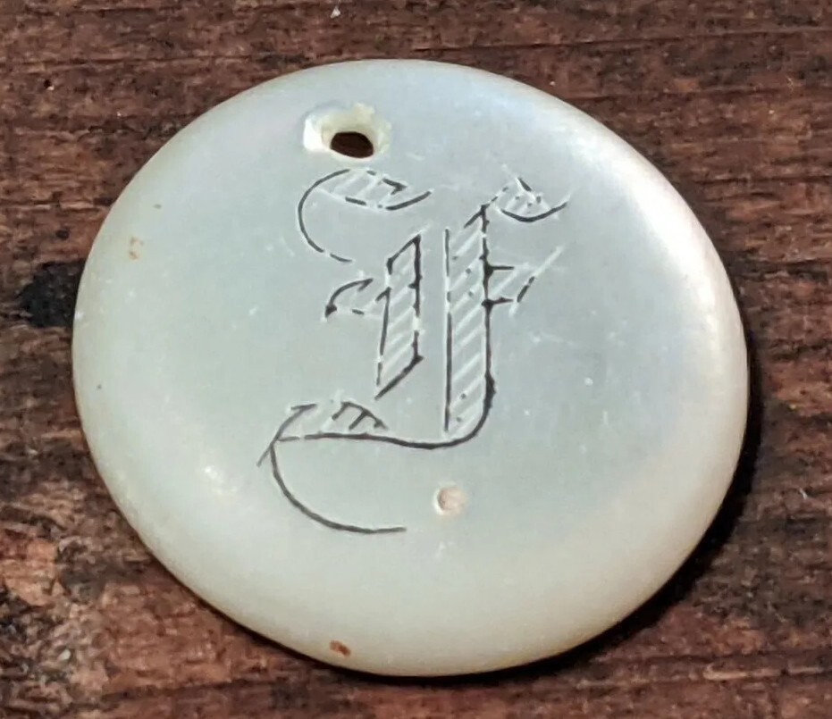 Antique White Pearl Shell Initial F Button - Round Shape Flapper