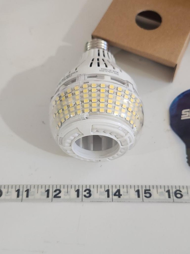 Daylight LED Light Bulb 300 Watt Equivalent Non-dimmable E26 Base 30W Power 5000