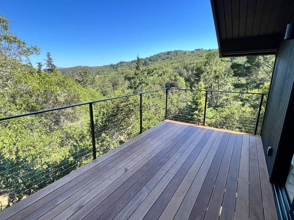 Aluminum Surface Mounted Cable Railing Post