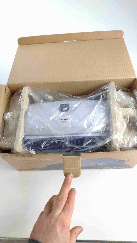 Xyron Model 900 Sticker Magnet Maker Laminator Machine