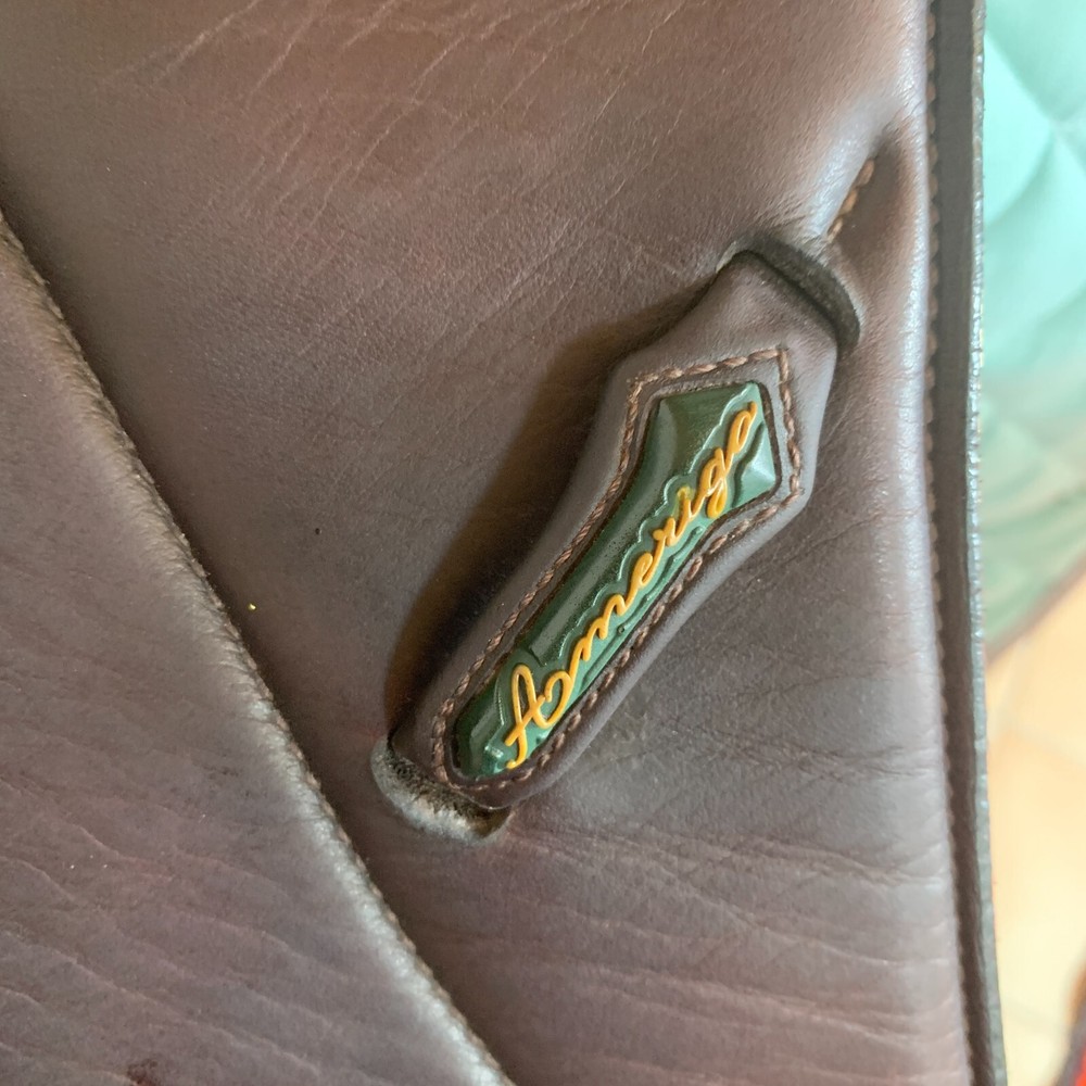 Immaculate 17" Amerigo Dressage Saddle