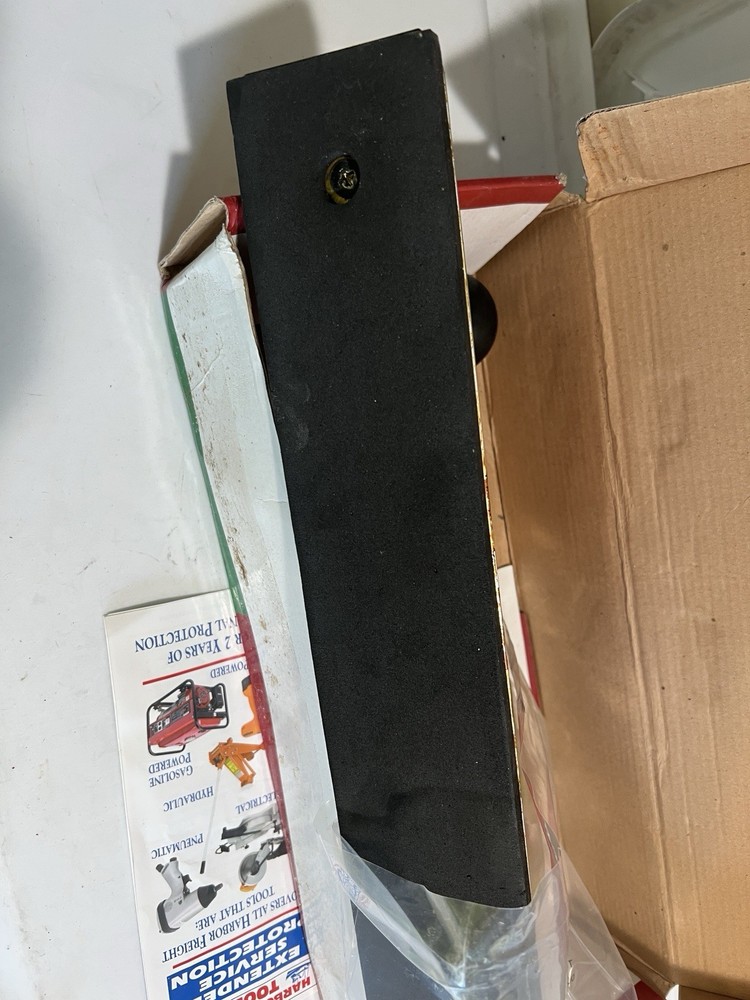 Central Pneumatic Inline Sander Straight Motion Air Sander Working Model 280